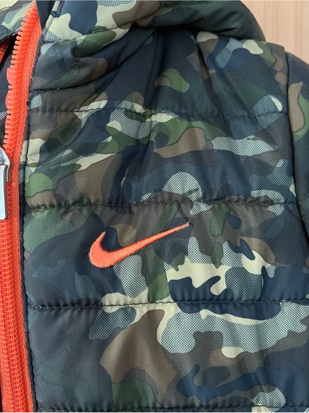 Nike Toddler Size 12 Months Green Camo Zip Up Hooded Puffer Jacket